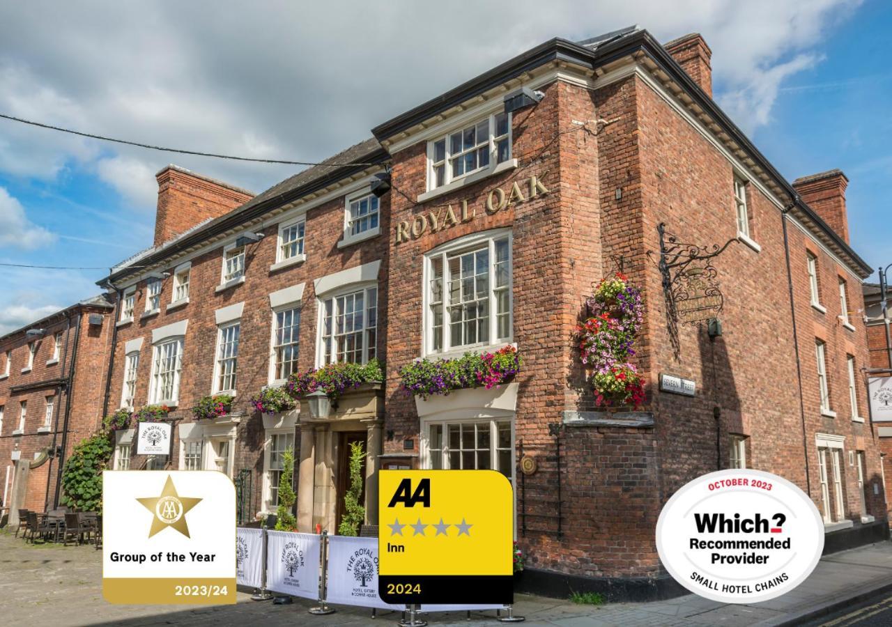 The Royal Oak Hotel, Welshpool, Mid Wales Exterior photo